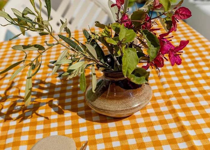 Amoni House- An Authentic Village Feriehus *