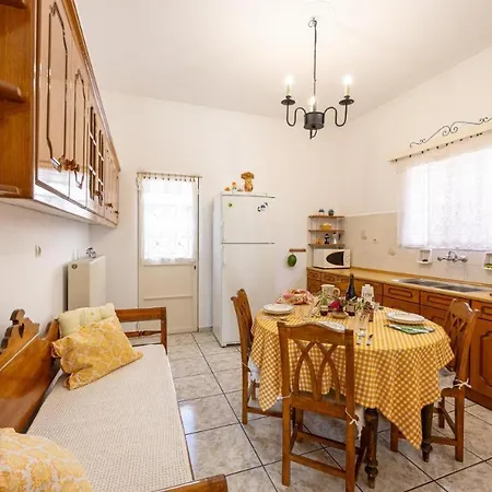 Amoni House- An Authentic Village *