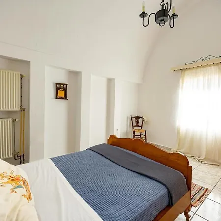 Amoni House- An Authentic Village *